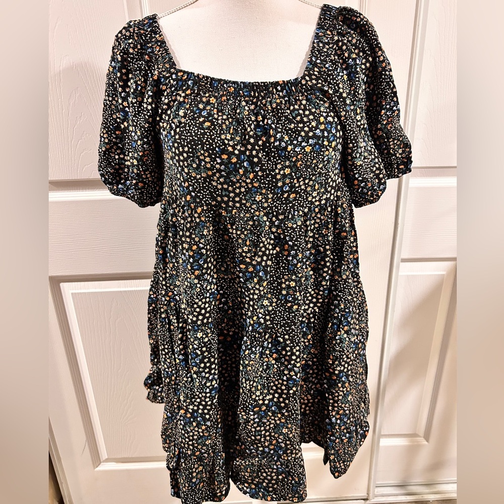 Wild Fable babydoll dress. Size Medium.